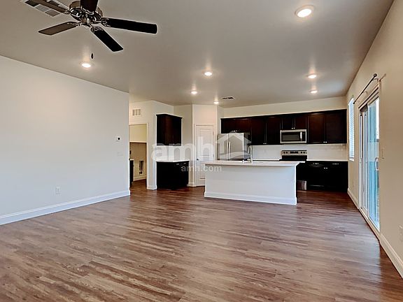 5th image of 6039 Schmidt St