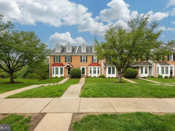 855 Durant Ct, West Chester, PA 19380