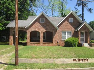 556 Church St NE, Dawson, GA 39842