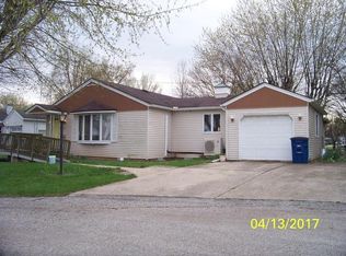 15 Prairie Ct, Marion, IN 46953