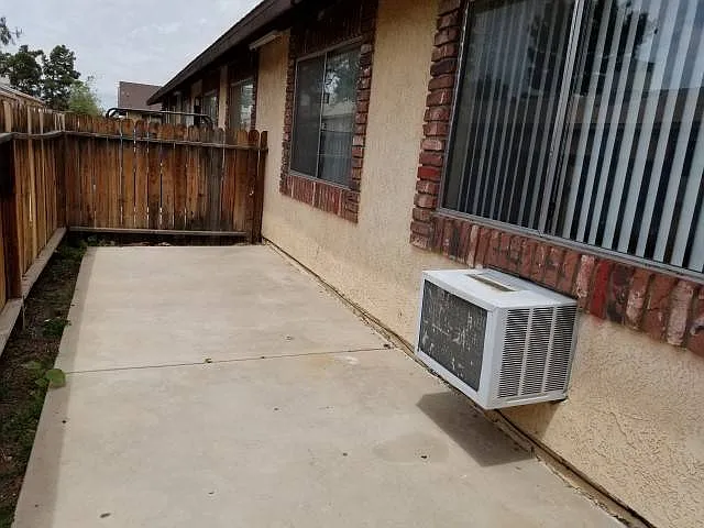Mesa Gardens Apartment — Photo 4