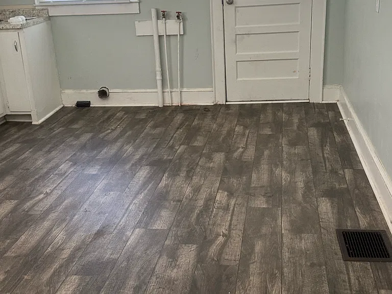 719 S Cedar St — Photo 5