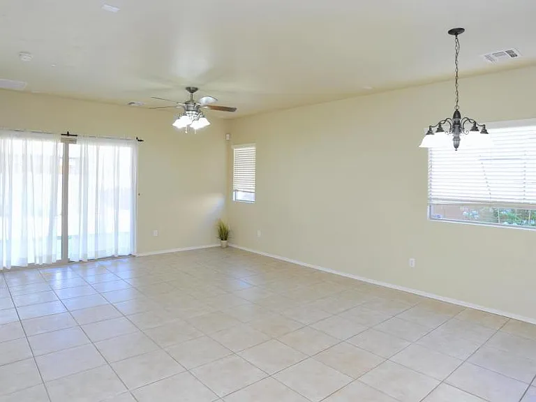 10577 E Water Poppy Rd — Photo 9