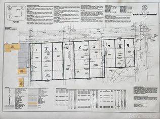 32549 Ruehle Ave, Warren, MI 48093