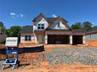 443 Brooke Hill Dr, Lewisville, NC 27023