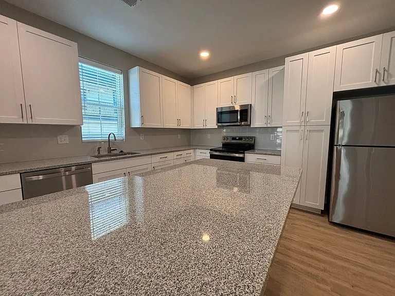 5808 Nall Ave — Photo 45