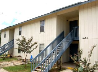 1634 W Woodlawn Ave APT 4, San Antonio, TX 78201