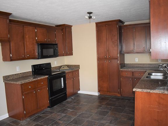 4th image of 1501 Mutual Dr