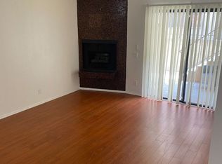 4770 Kester Ave #106, Sherman Oaks, CA 91403