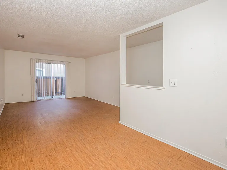 Pacific Pines — Photo 30