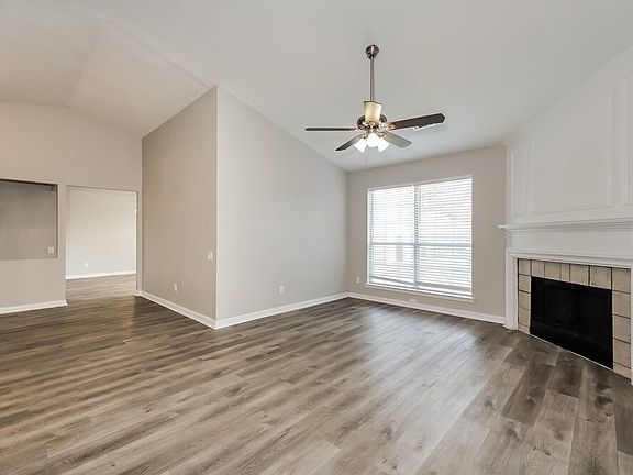 3rd image of 114 Southern Pine Ct