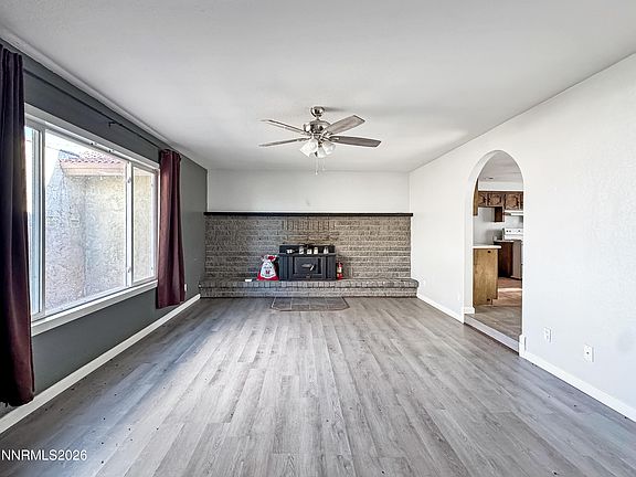 2nd image of 4440 Debra Ln