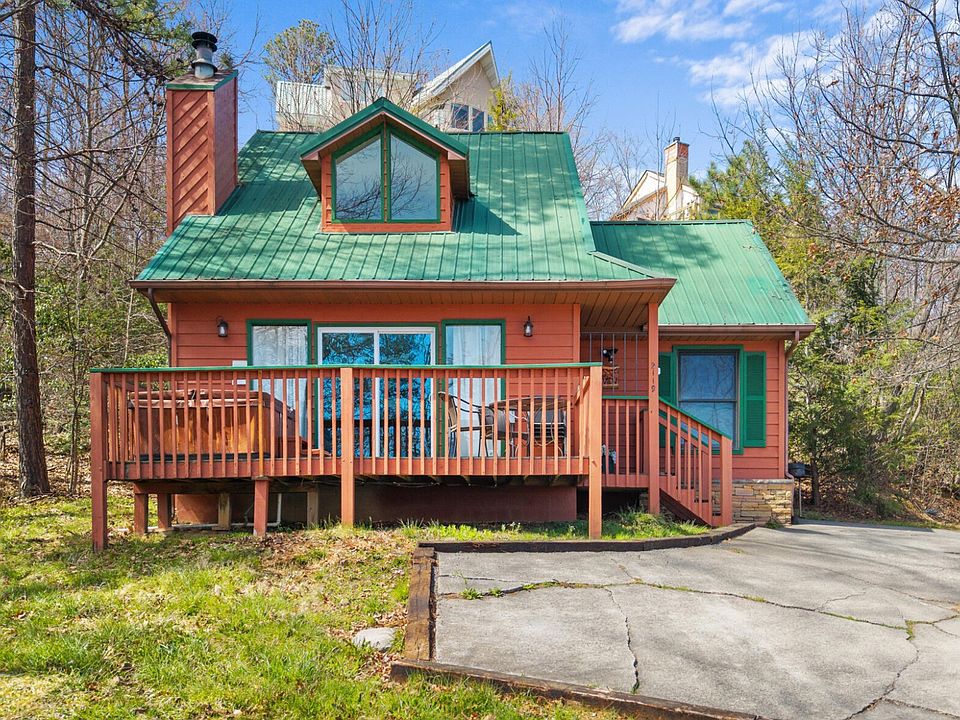 1st image of 2119 Tamins Dr N