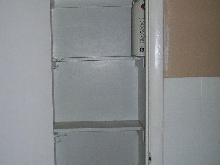 407 Engman St #B — Photo 7