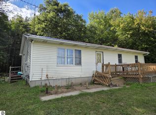13071 30th Ave, Remus, MI 49340