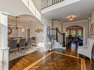 90 Alfred Ave, Baiting Hollow, NY 11933