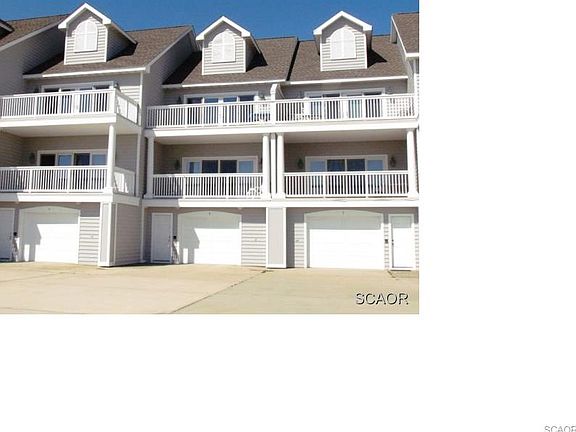 5th image of 9 Marina View Ct #A