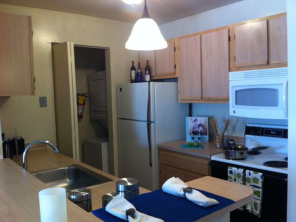 4th image of 39300 Village Green Blvd APT 101