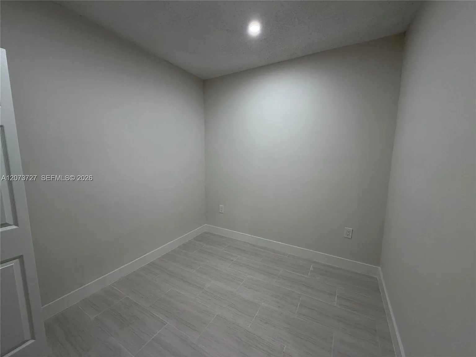 1 bed, 1.0 bath, 400 sqft, $1,500 — Photo 4