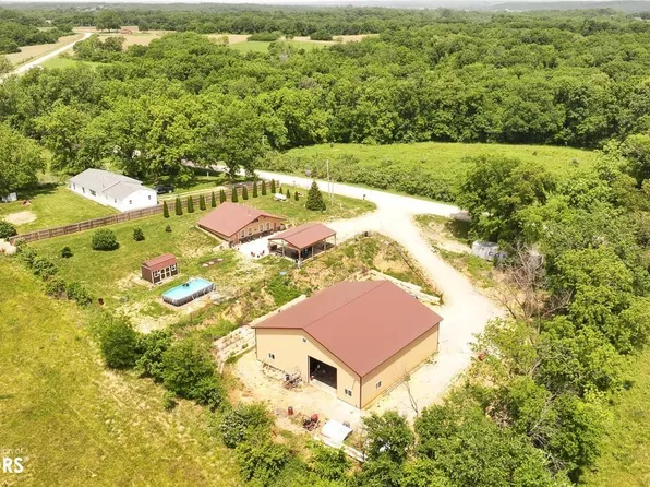 9058 28th St, Ottumwa, IA 52501