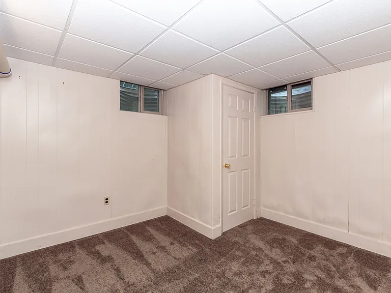6674 Braun Ct — Photo 21