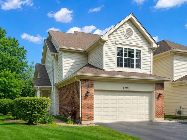 2239 Seaver Ln, Hoffman Estates, IL 60169