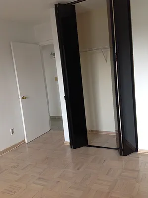 Sold by Kathi Markou, LREB | media 6