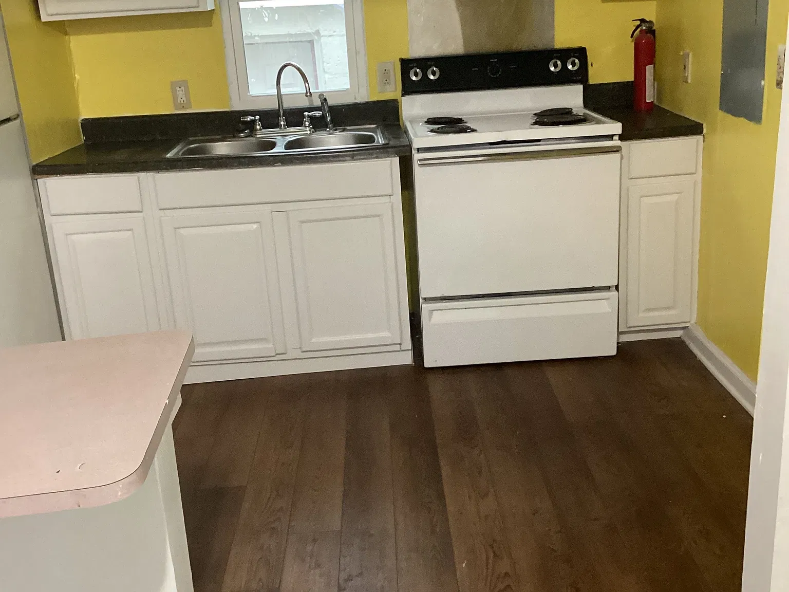 2 bed, 1.0 bath, 600 sqft, $685 — Photo 3