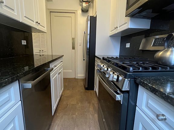 4th image of 145 E 92nd St #6B