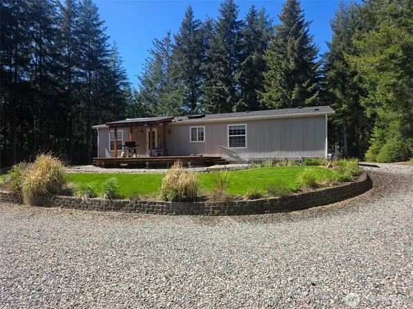 60 E Nikki Lane, Belfair, WA 98528