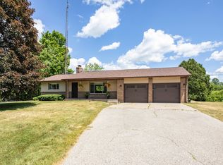 21488 Apache Pass, Reed City, MI 49677