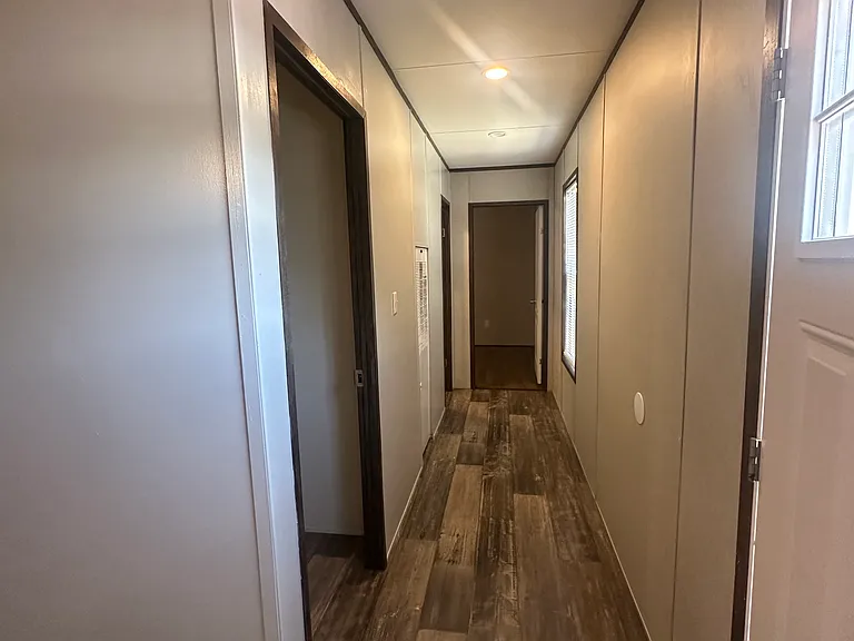 4330 Bradley Ln — Photo 10
