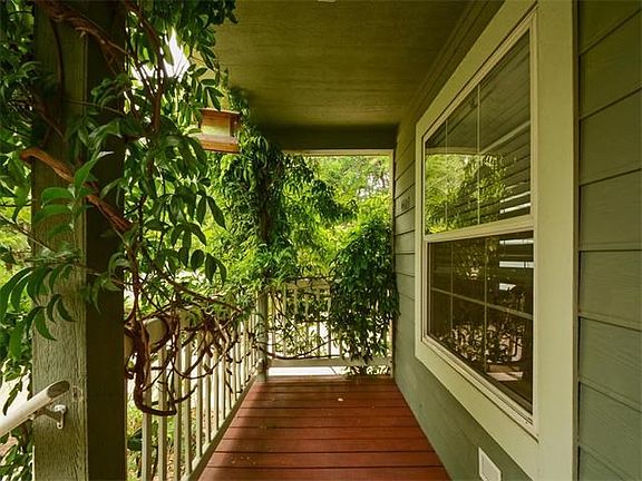 4th image of 4603 Windy Brook Dr