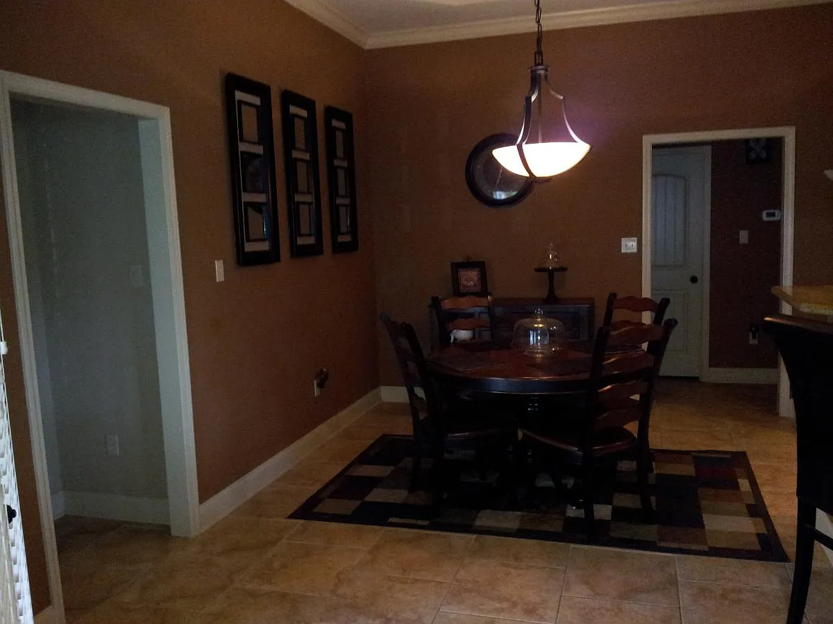 14028 Fox Hill Drive — Photo 2