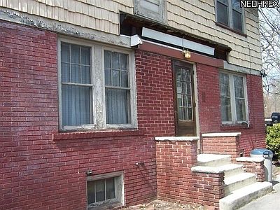 2nd image of 130 Lauderdale Ave