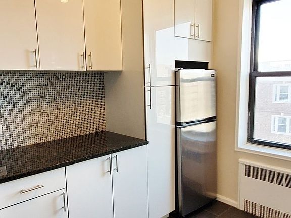 2nd image of 37-27 86th St #5CC