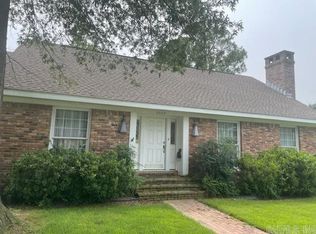 2020 Beumer St, Stuttgart, AR 72160