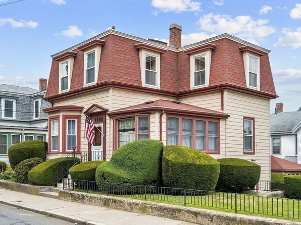 94 Houghton St, Dorchester, MA 02122