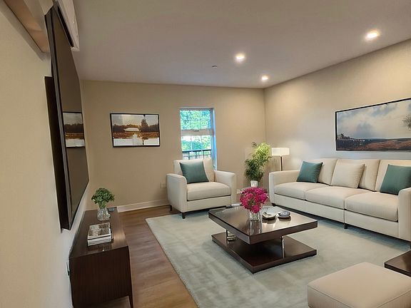 Please note the apartment will come unfurnished.