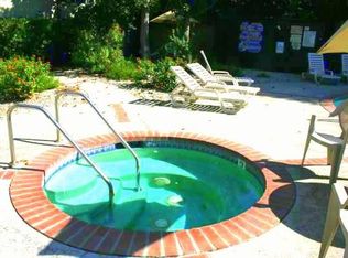 5051 Whitsett Ave, Valley Village, CA 91607