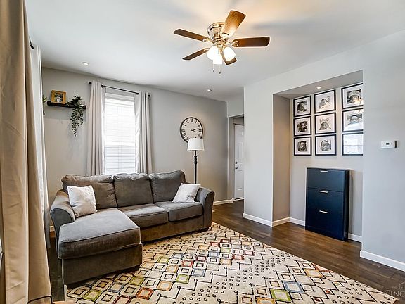 4th image of 5217 Hunter Ave