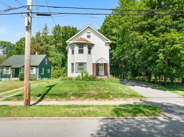 115 Fulton Avenue, Poughkeepsie, NY 12603