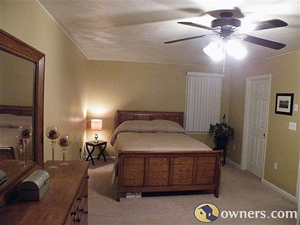 5th image of 105 Oak Branch Ct