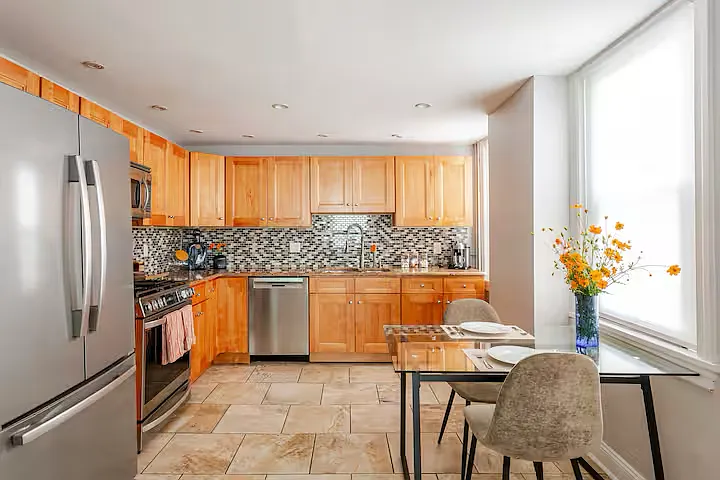 936 New Market St — Photo 4