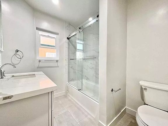 5th image of 1145 S Holt Ave #8B