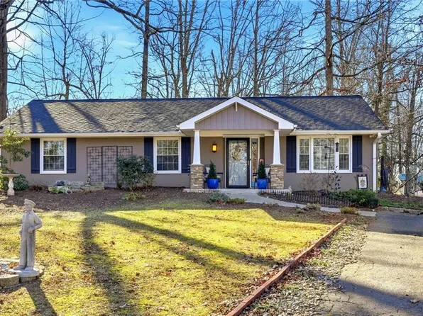 920 Ransom Rd, Winston Salem, NC 27106