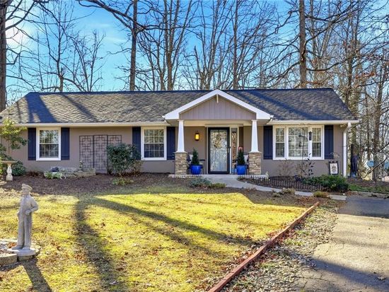 920 Ransom Rd, Winston Salem, NC 27106