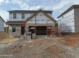 1745 Hickory Meadows Dr, Knoxville, TN 37932