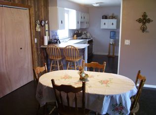 216 N Rodgers St, Henrietta, TX 76365