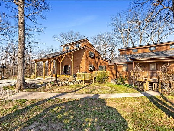 3rd image of 23529 E Overland Rd